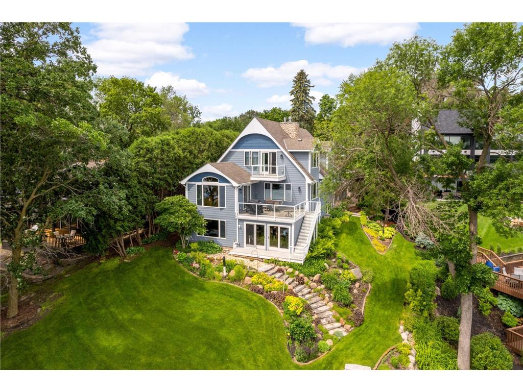 1056 Loma Linda Avenue Orono MN 55364 - Lake Minnetonka 6548632 image1