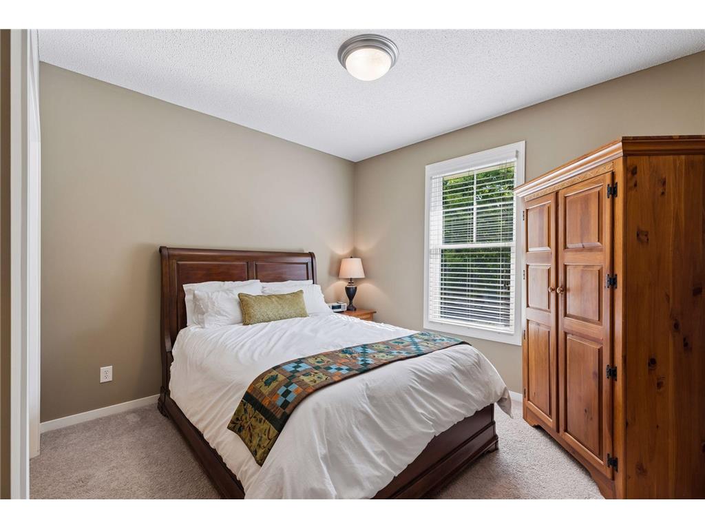 10565 Water Lily Lane Woodbury MN 55129 7082104 image38