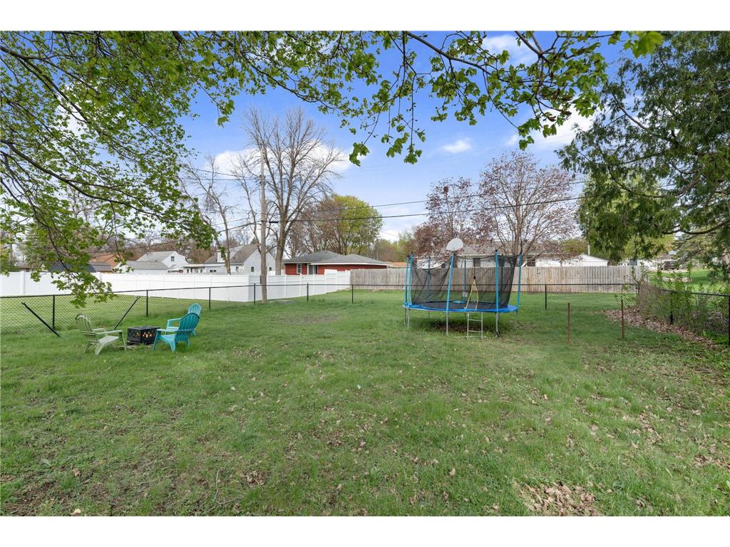 1057 Linn Avenue Owatonna MN 55060 7062050 image16