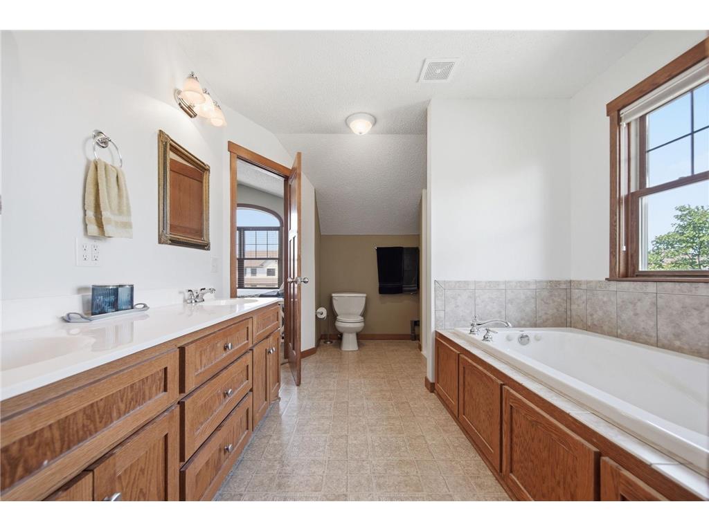 10573 106th Avenue N Hanover MN 55341 7058176 image19