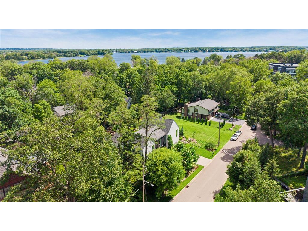 1058 E Circle Drive Wayzata MN 55391 7089966 image3
