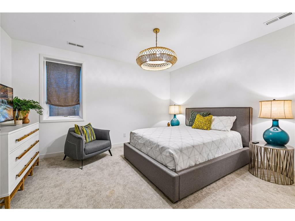 1058 E Circle Drive Wayzata MN 55391 7089966 image38