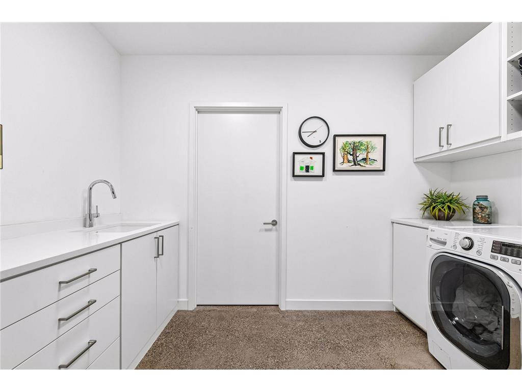 1058 E Circle Drive Wayzata MN 55391 7089966 image40