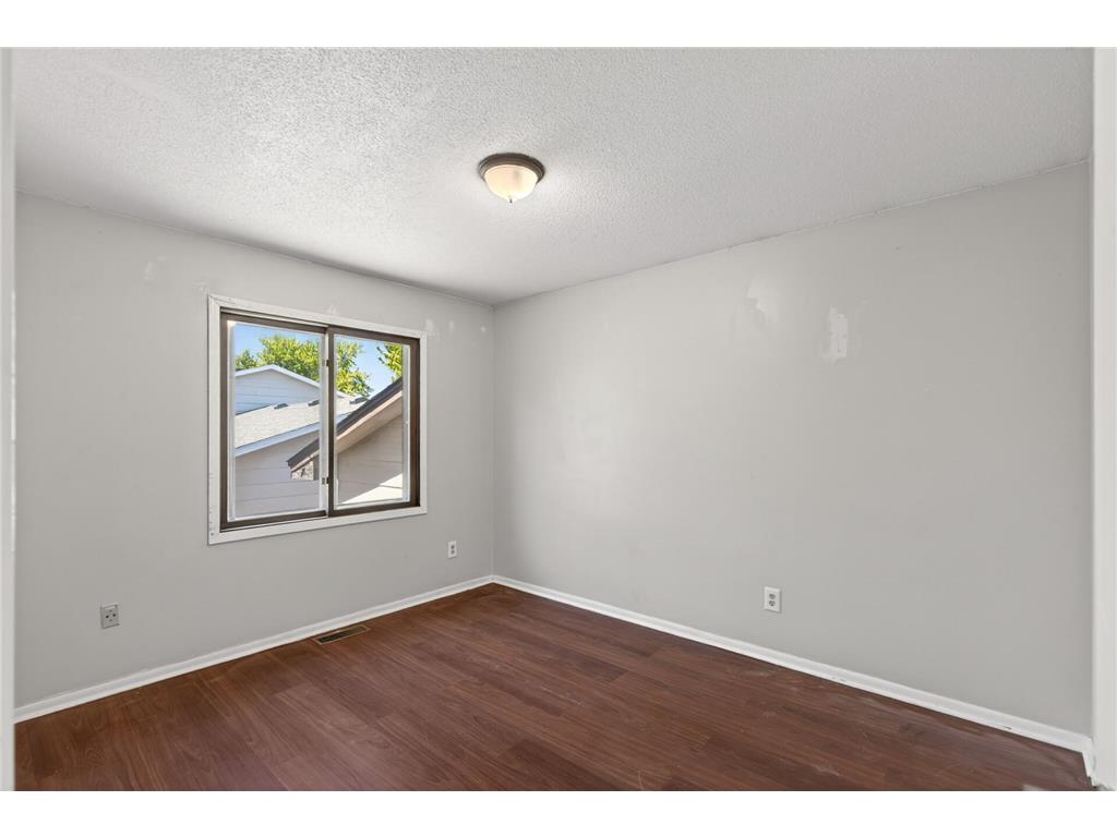 1058 Grant Street Anoka MN 55303 7072638 image18