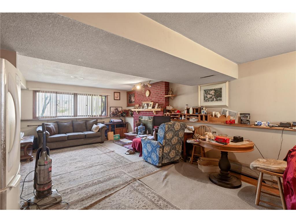 1058 Grant Street Anoka MN 55303 7072638 image28