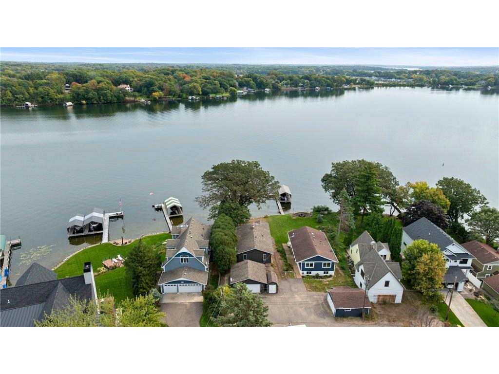 1058 Loma Linda Avenue Orono MN 55364 - Lake Minnetonka 6804860 image1