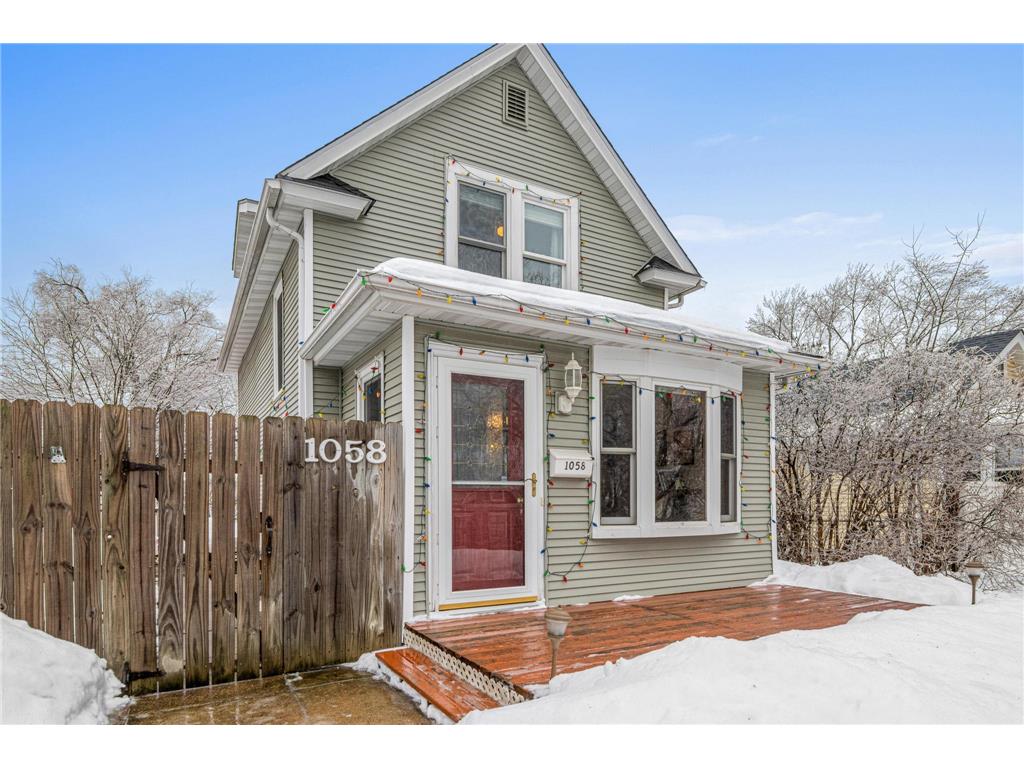 1058 Minnehaha Avenue W Saint Paul MN 55104 6337305 image1