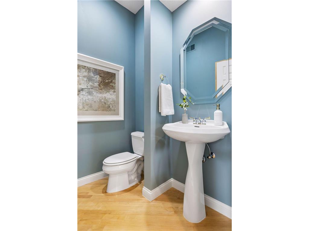 10586 Estate Drive Eden Prairie MN 55347 7041403 image23