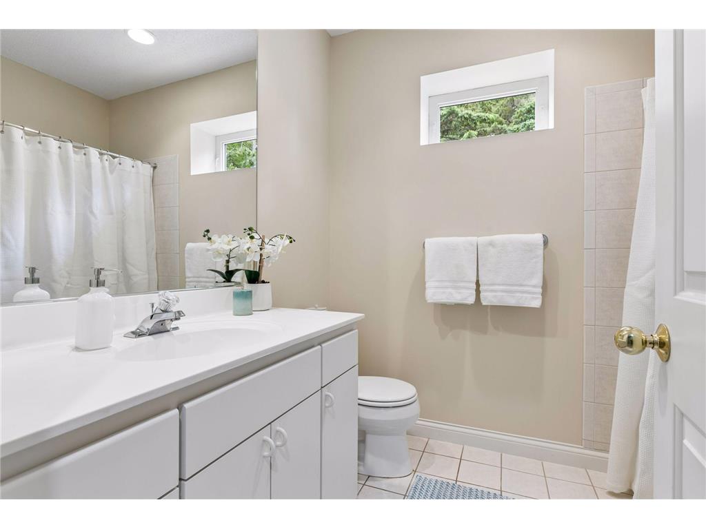 10586 Estate Drive Eden Prairie MN 55347 7041403 image28