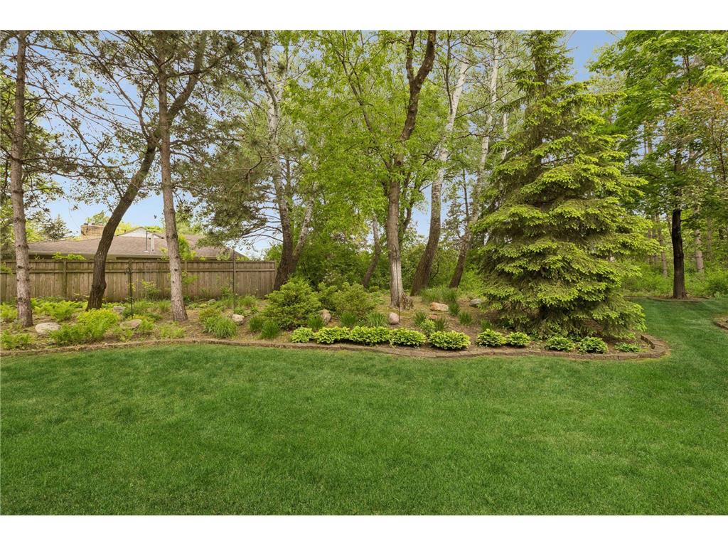 10586 Estate Drive Eden Prairie MN 55347 7041403 image33