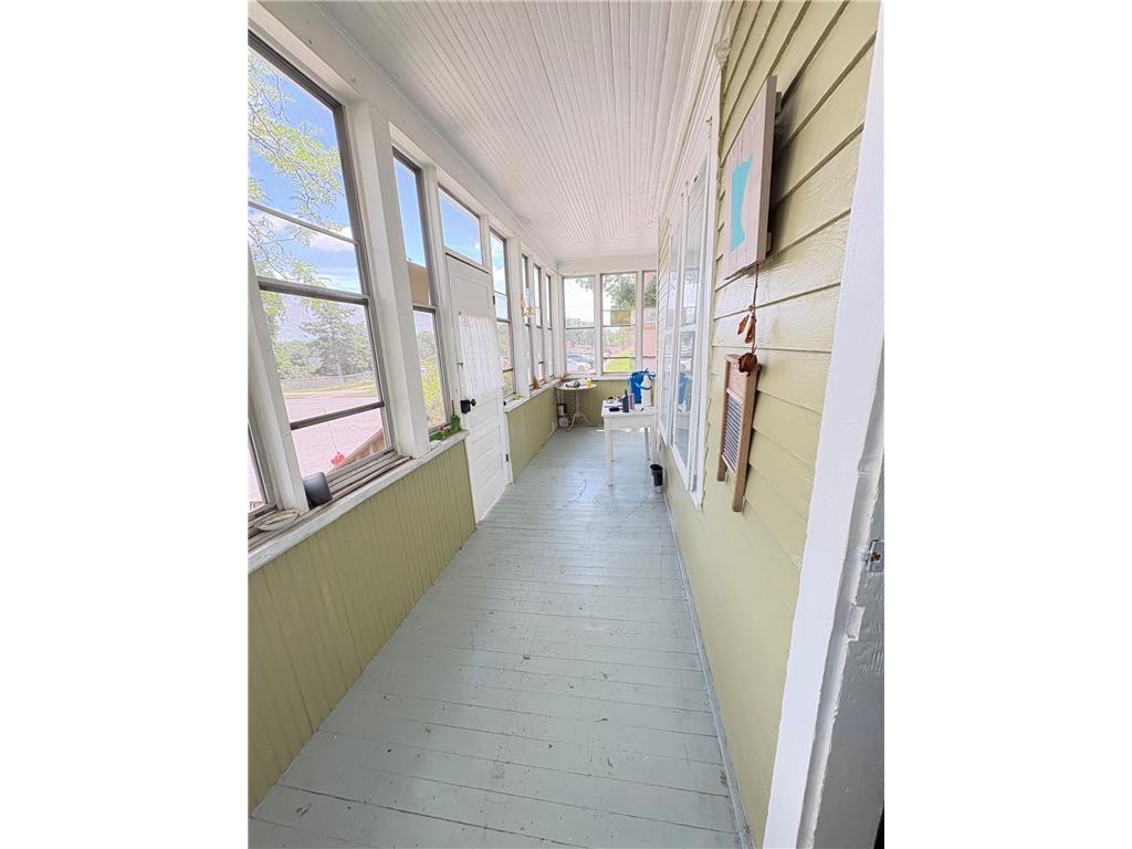 1059 Marion Street Saint Paul MN 55117 7077854 image2