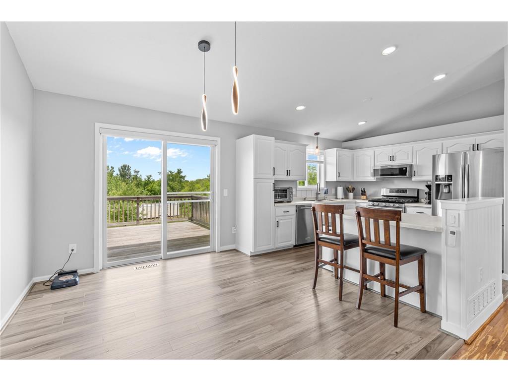 10590 257th Avenue NW Livonia Twp MN 55398 7093597 image19