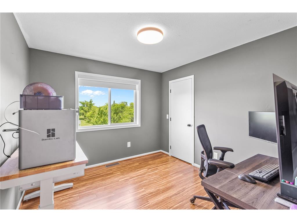 10590 257th Avenue NW Livonia Twp MN 55398 7093597 image26