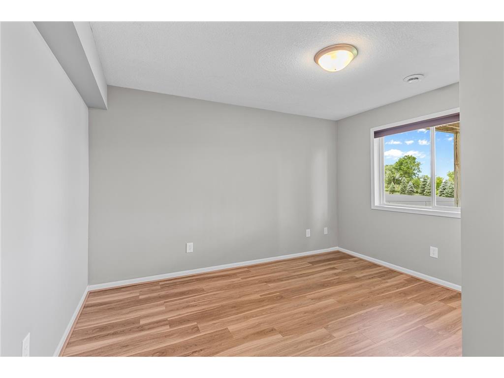 10590 257th Avenue NW Livonia Twp MN 55398 7093597 image31