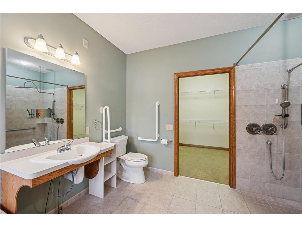 10590 Alamo Street NE Blaine MN 55449 7008178 image24