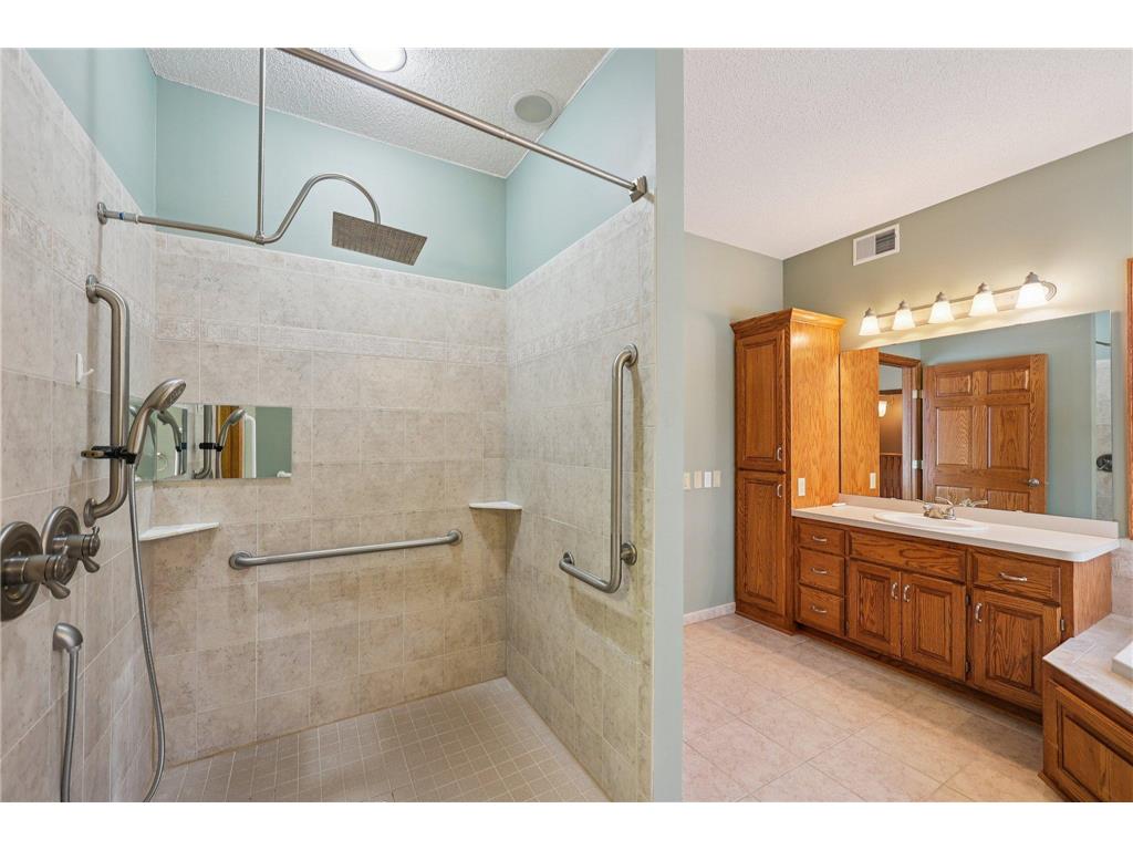 10590 Alamo Street NE Blaine MN 55449 7008178 image25