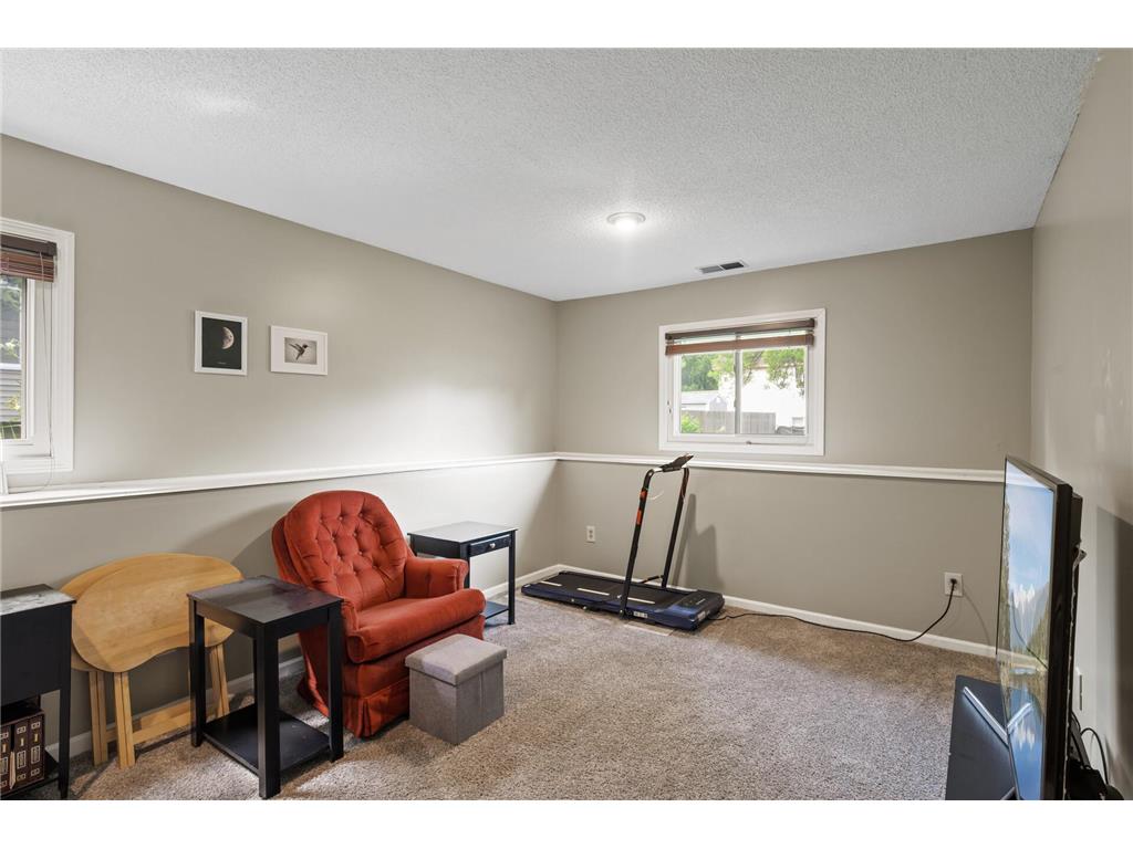 10590 Drake Street NW Coon Rapids MN 55433 6763983 image18