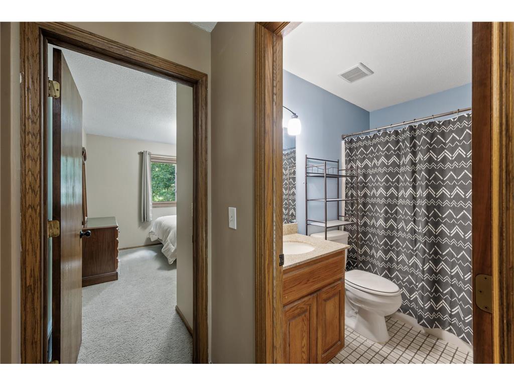 10590 Drake Street NW Coon Rapids MN 55433 6763983 image24