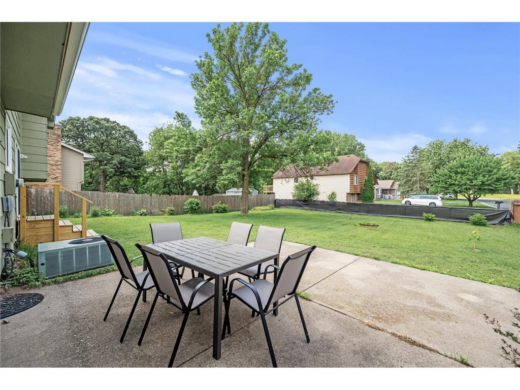 10590 Drake Street NW Coon Rapids MN 55433 6763983 image40