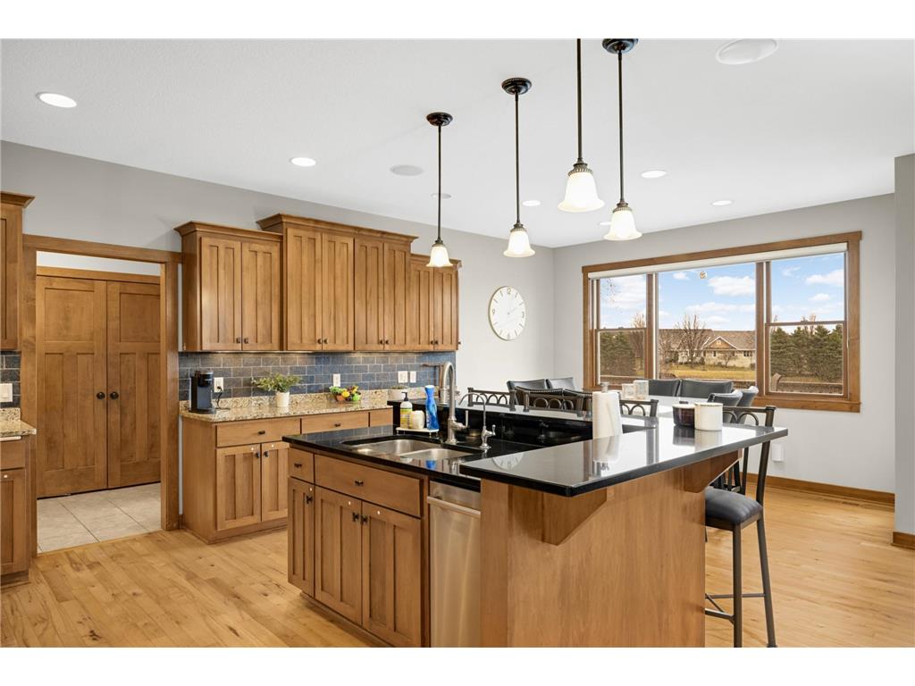 10590 Watersedge Lane Woodbury MN 55129 7047852 image32