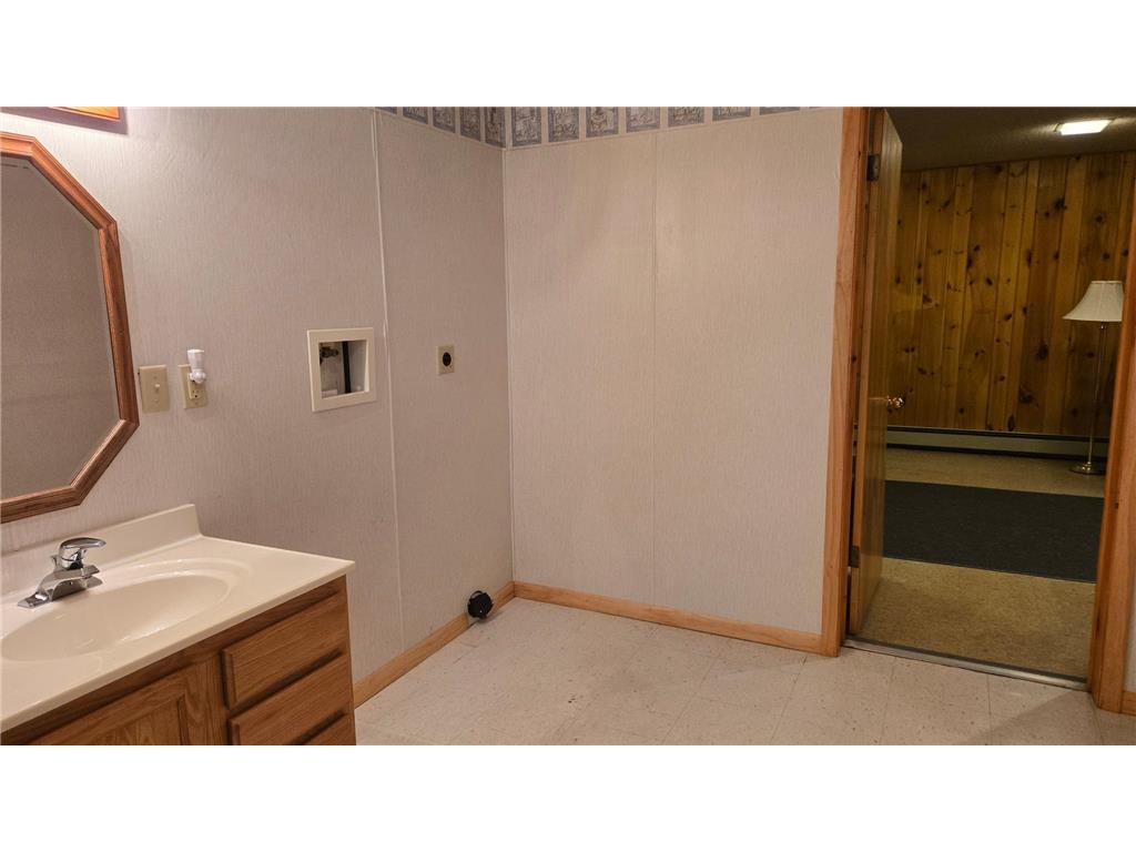 10597 Highway 23 Leiding Twp MN 55771 7048613 image38