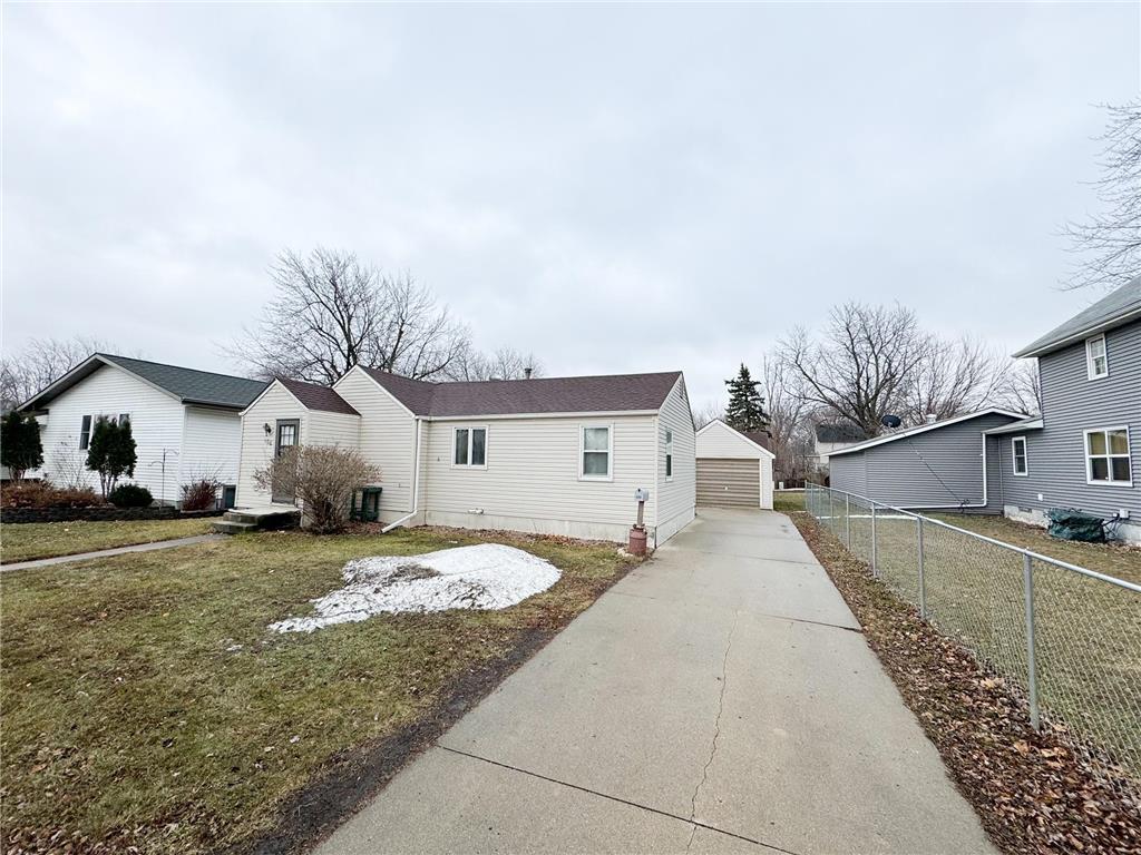 106 11th Avenue Worthington MN 56187 6486179 image1