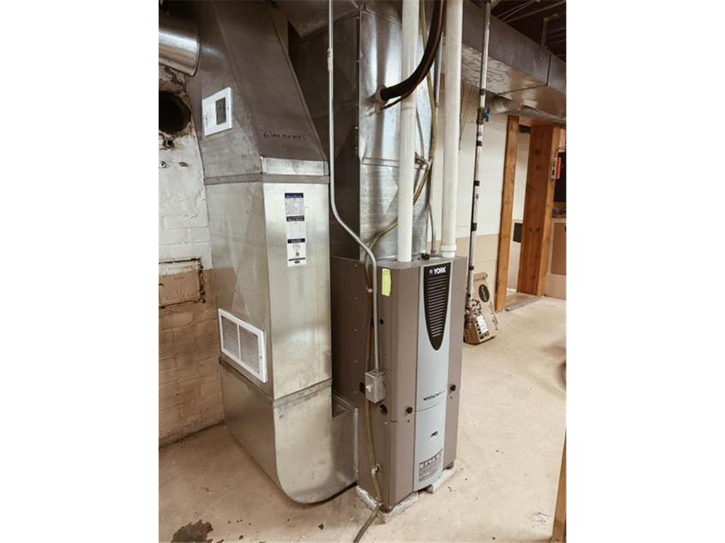 106 1st Avenue SE Austin MN 55912 6782376 image40