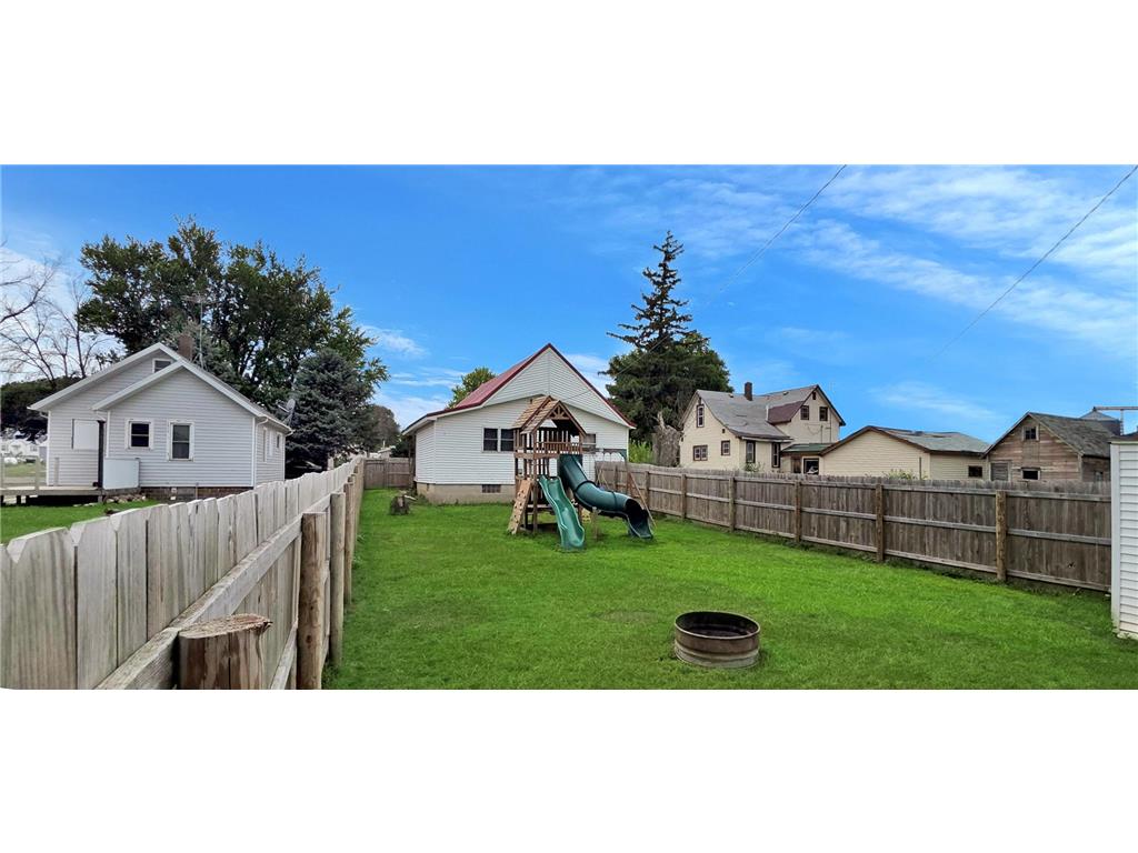 106 1st Street N Darfur MN 56022 7106121 image13