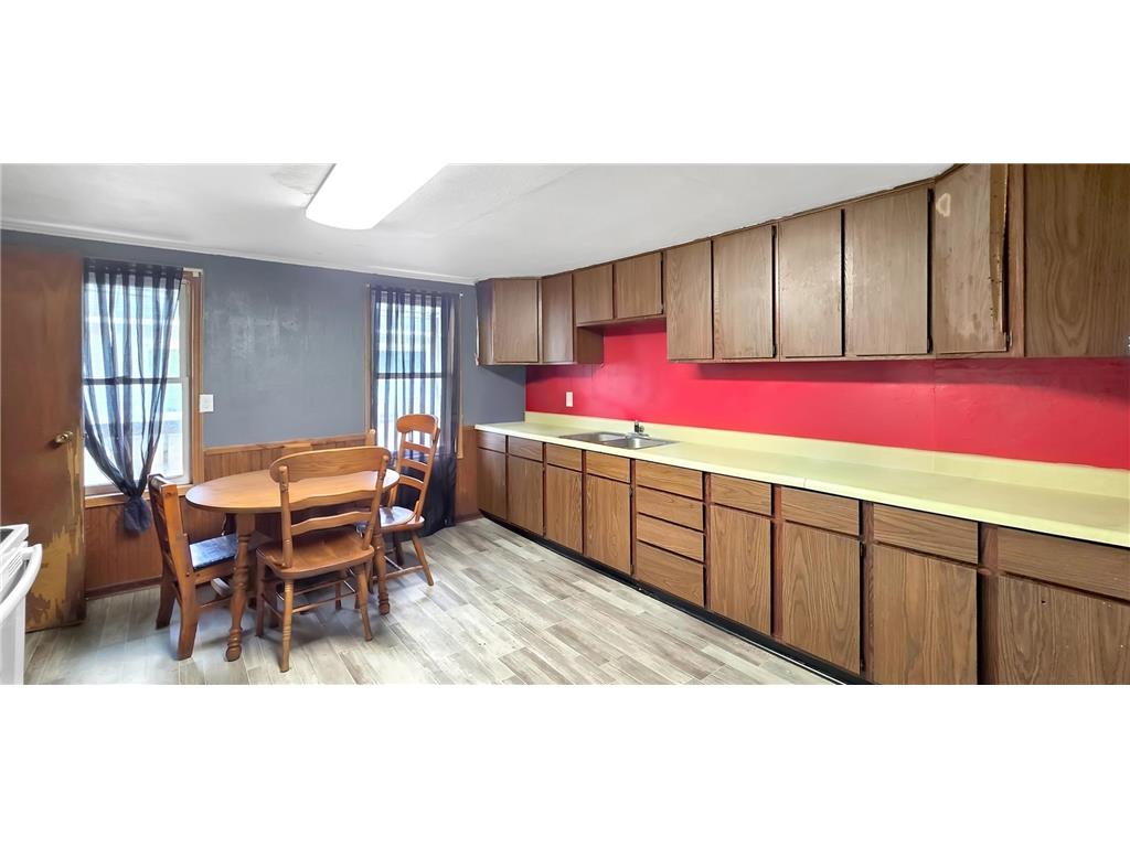 106 1st Street N Darfur MN 56022 7106121 image5