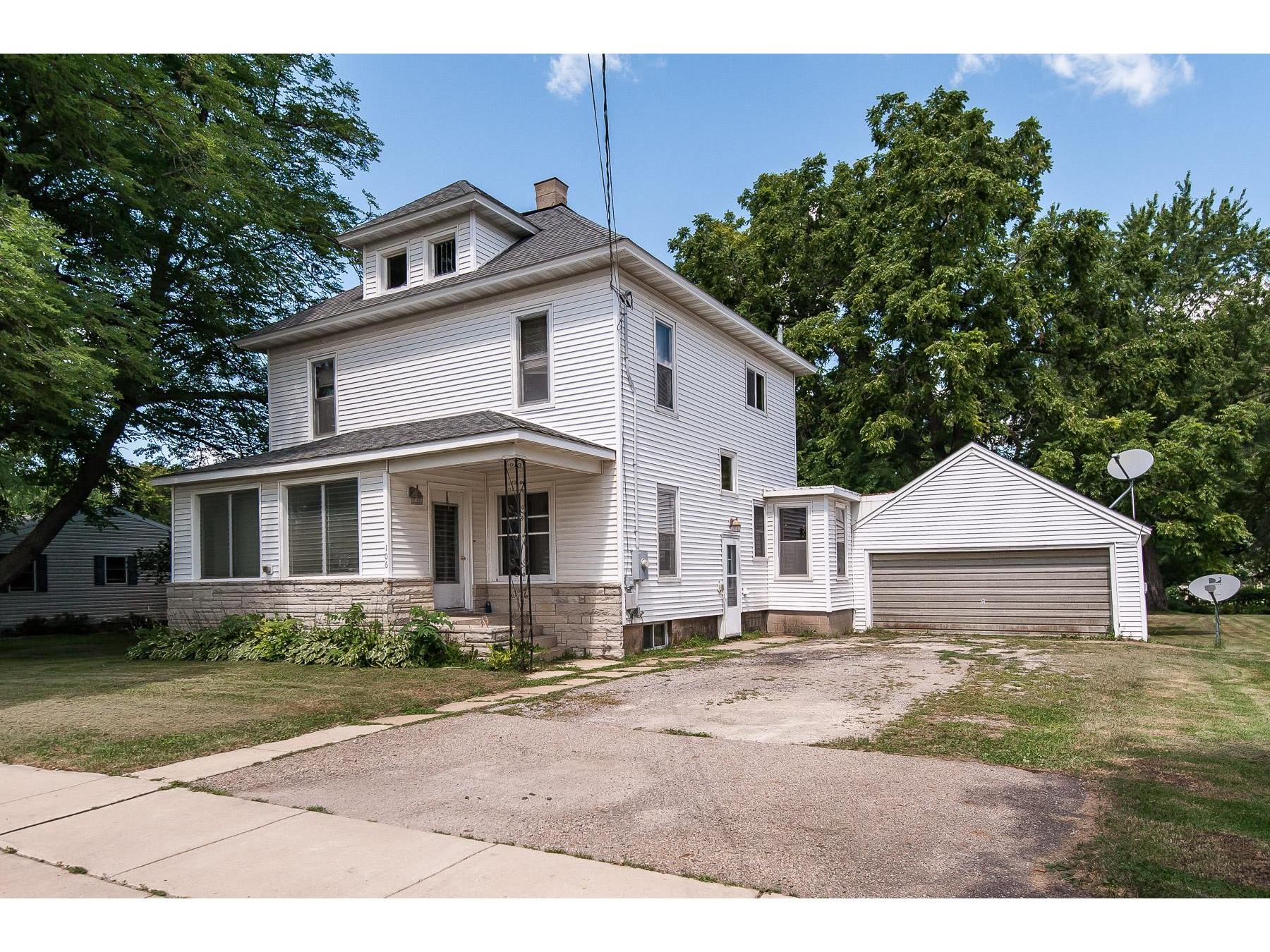 106 2nd Street NW, Dodge Center, MN 55927 MLS 5636013 Edina Realty