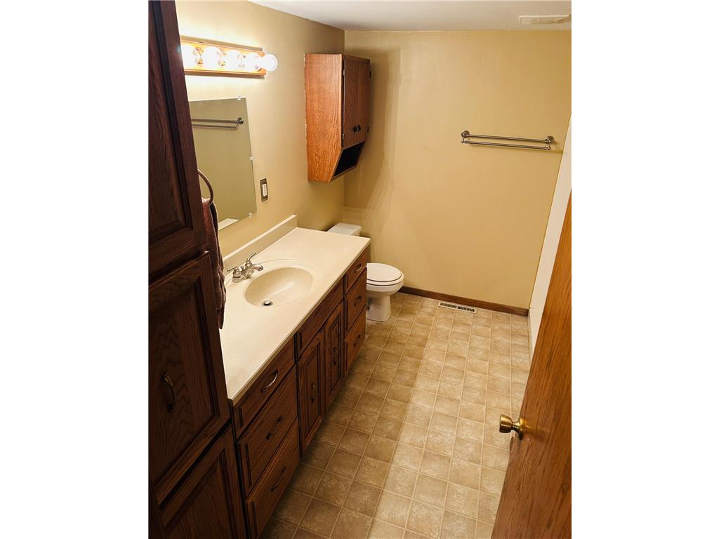 106 3rd Avenue W Raymond MN 56282 7077457 image15