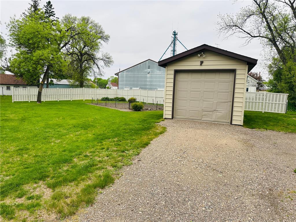 106 3rd Avenue W Raymond MN 56282 7077457 image2