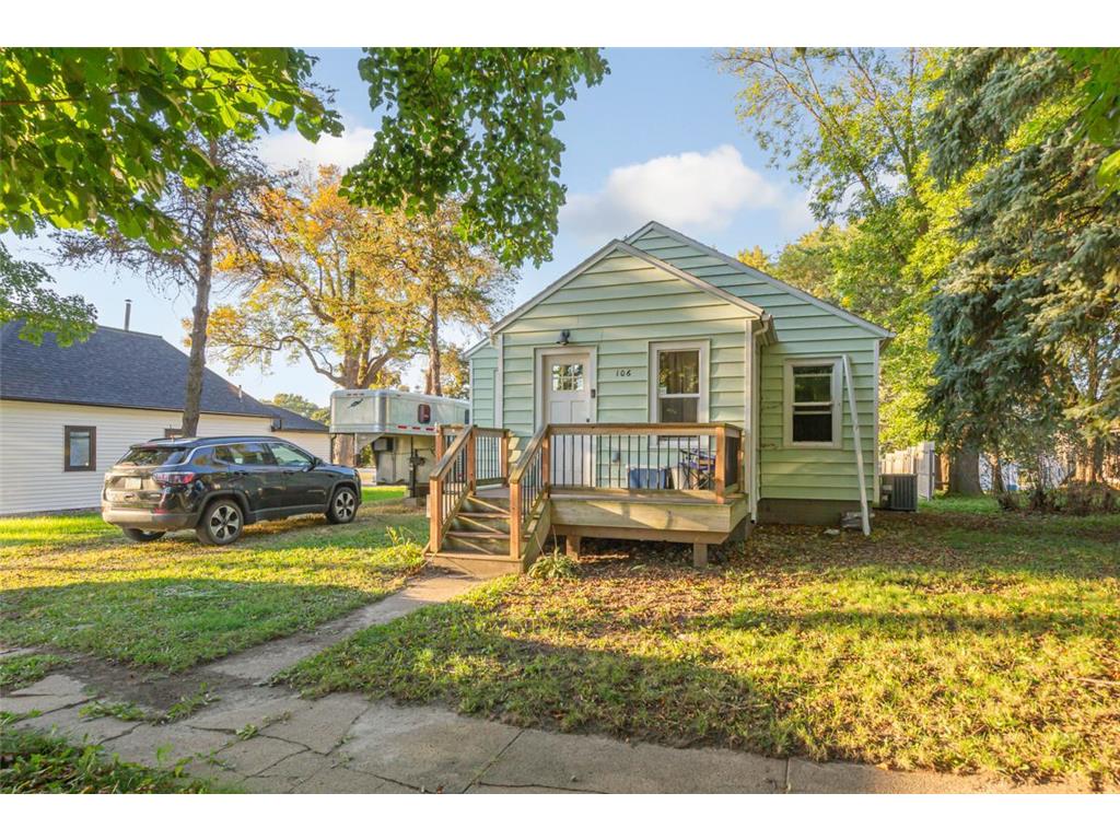 106 6th Avenue E Ellendale MN 56026 6795545 image1