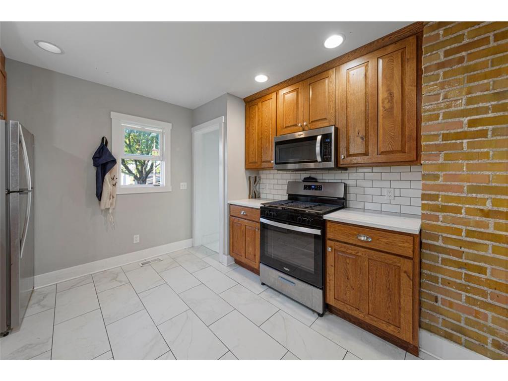 106 6th Avenue E Ellendale MN 56026 6795545 image17