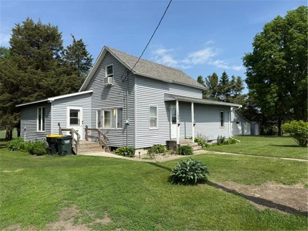 106 Boulevard Street Belview MN 56214 7082876 image1