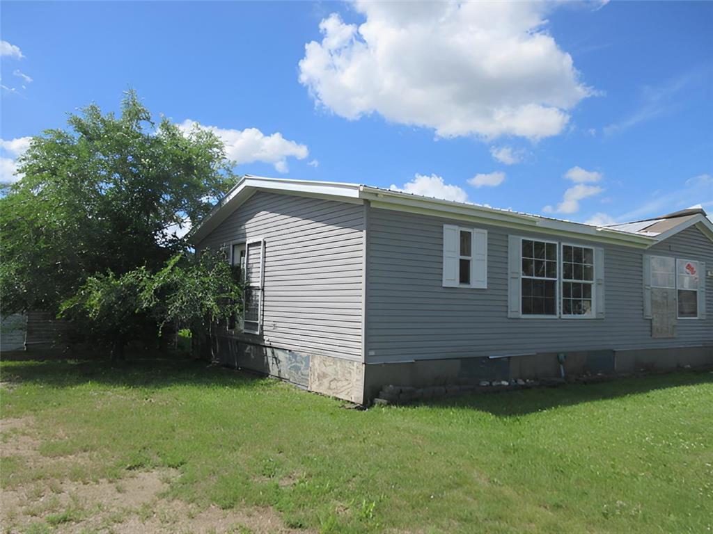 106 Brisbane Lane Emerado ND 58228 7105723 image4