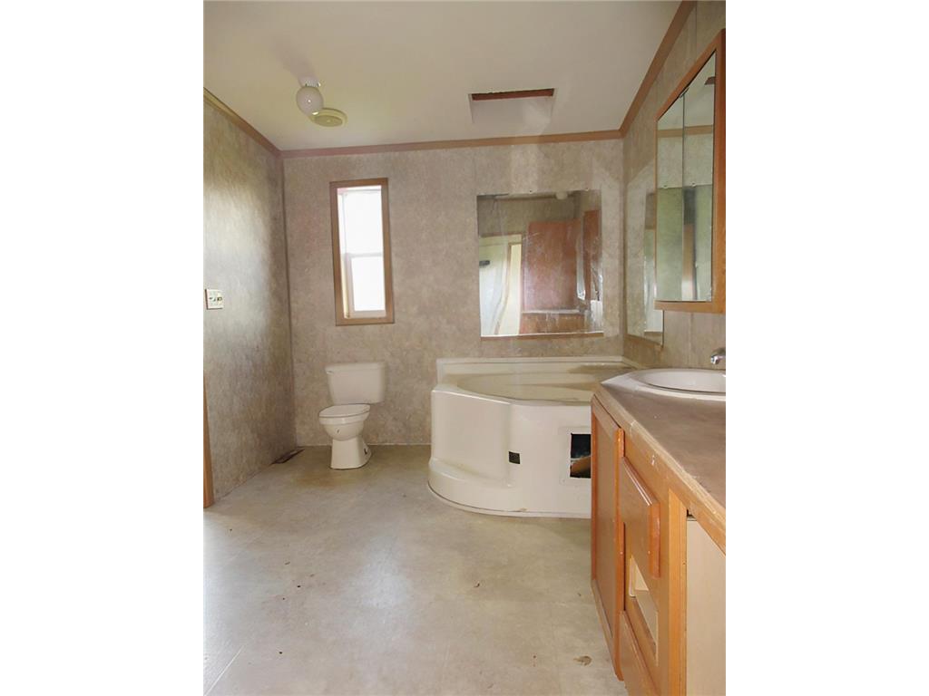 106 Brisbane Lane Emerado ND 58228 7105723 image41