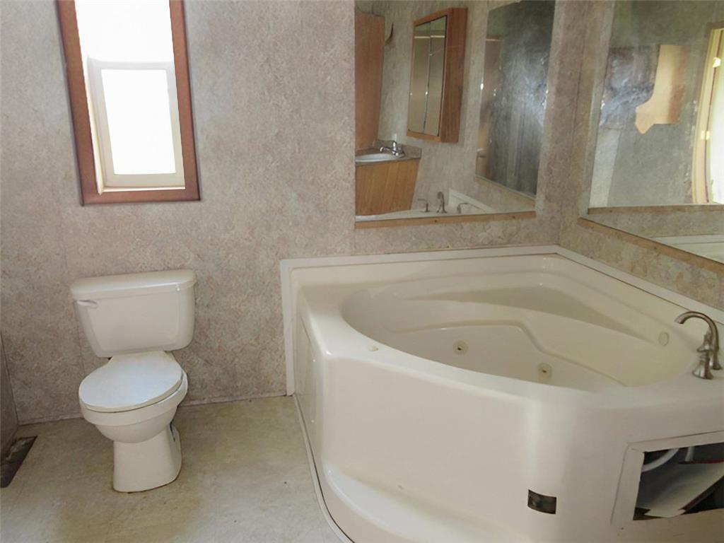 106 Brisbane Lane Emerado ND 58228 7105723 image42