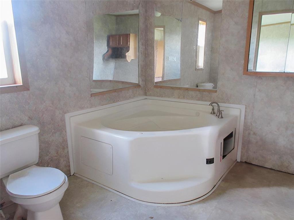106 Brisbane Lane Emerado ND 58228 7105723 image44