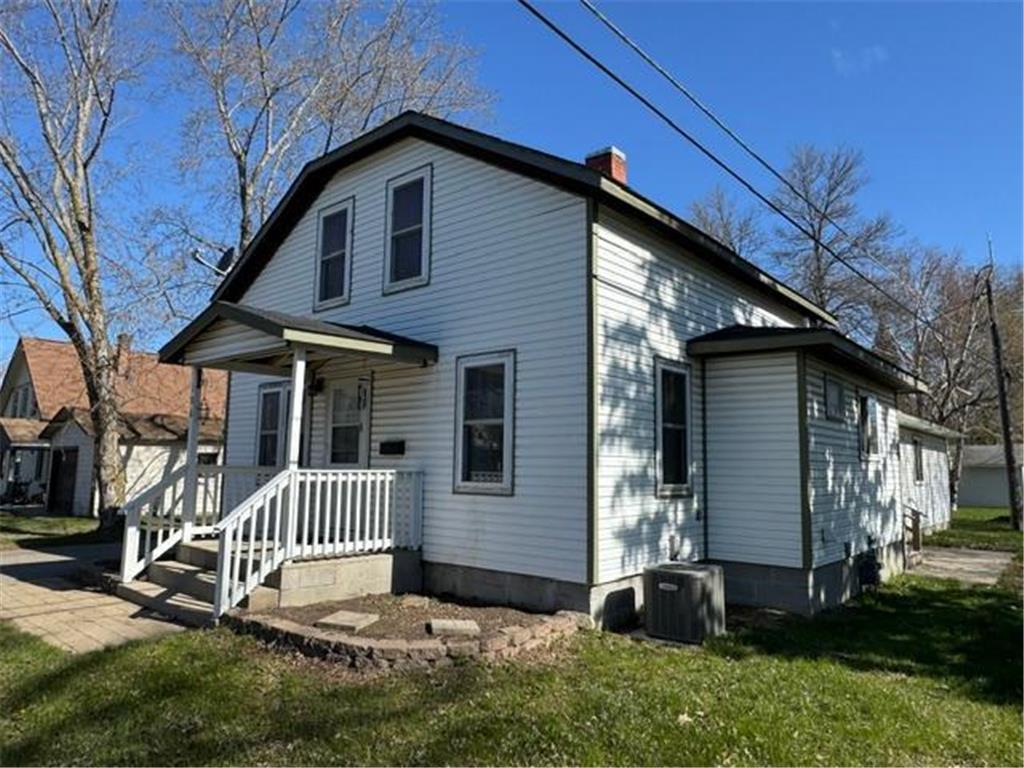 106 Cedar Avenue NE Wadena MN 56482 7069654 image1
