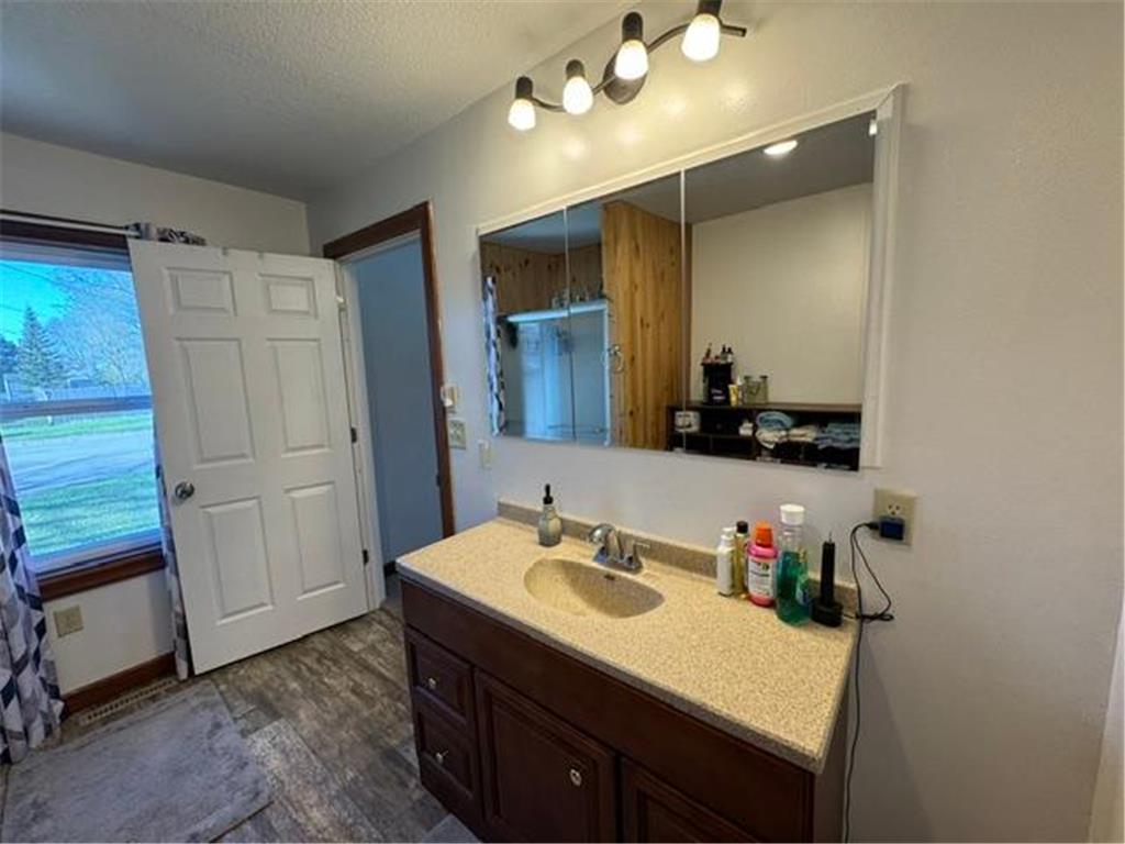 106 Cedar Avenue NE Wadena MN 56482 7069654 image10