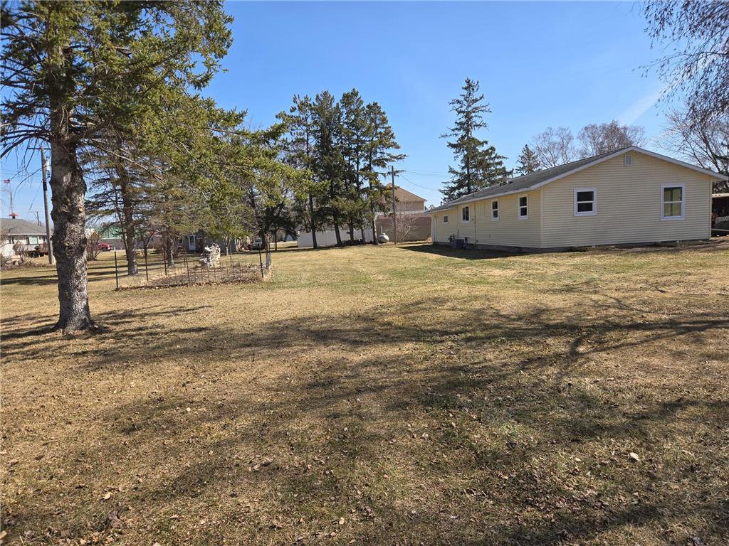 106 Center Avenue W Deer Creek MN 56527 7045116 image30