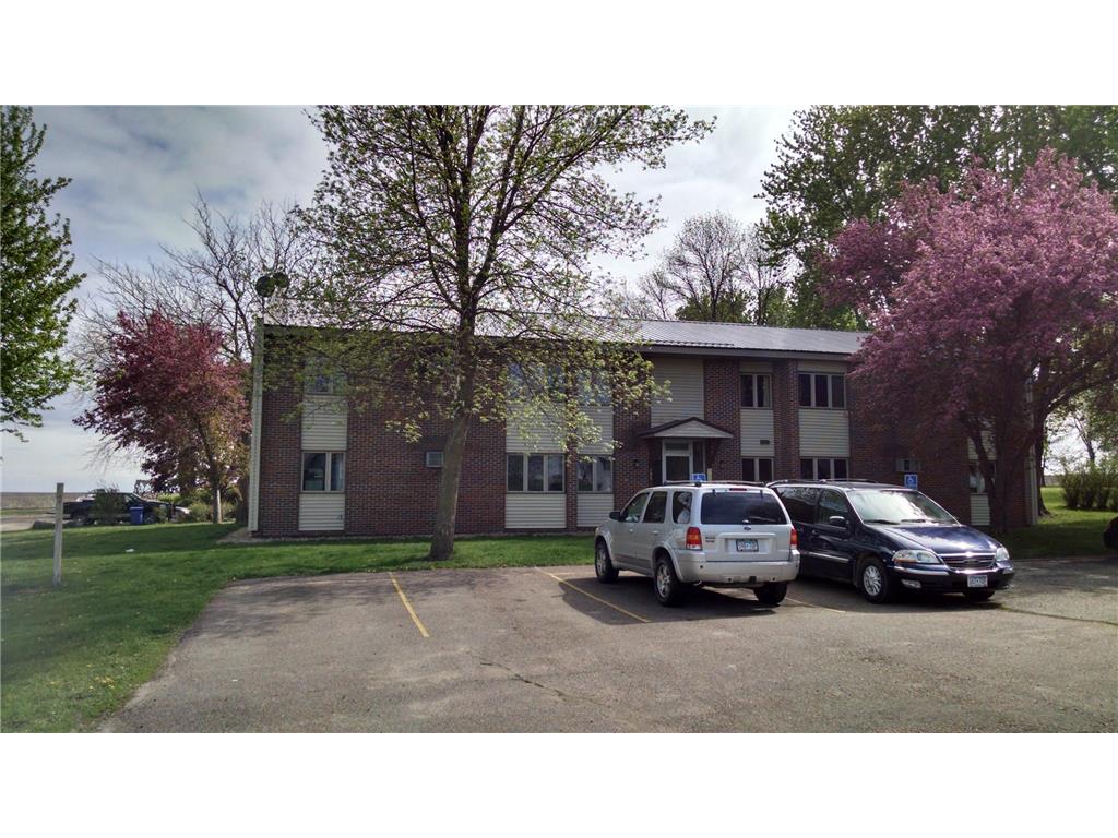 106 E 4th Street Hardwick MN 56134 6558949 image1