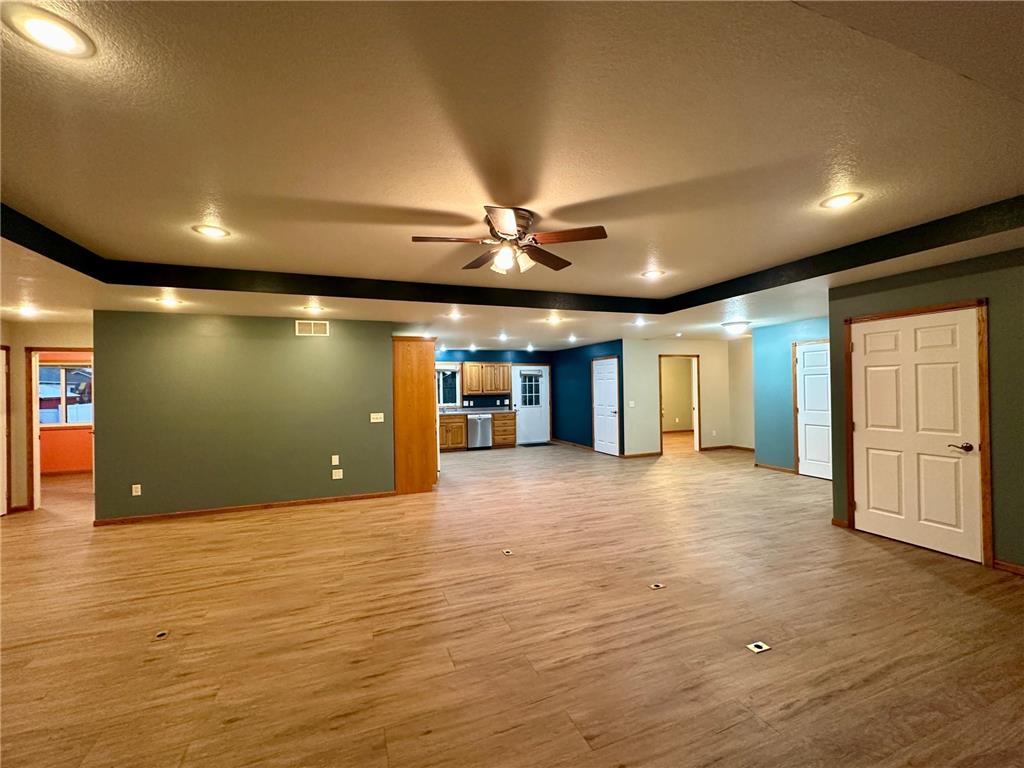 106 E Christensen Drive Luverne MN 56156 6800016 image14