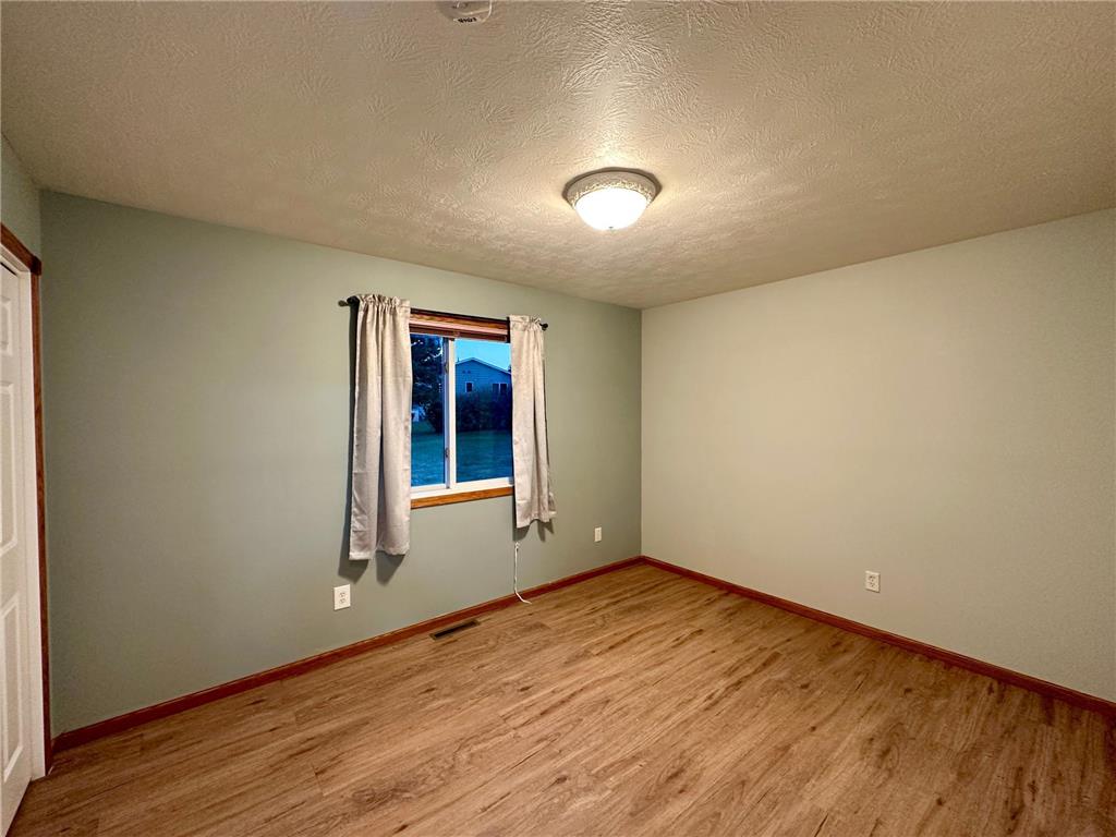 106 E Christensen Drive Luverne MN 56156 6800016 image5