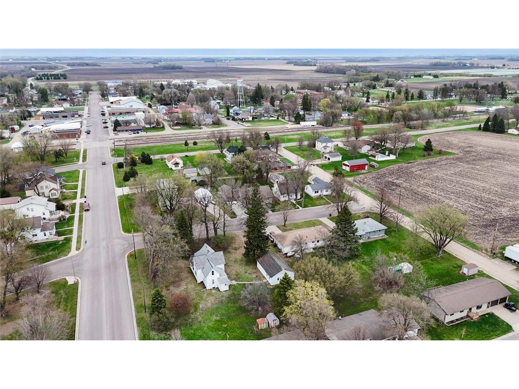106 E Park Avenue Buffalo Lake MN 55332 7061969 image38