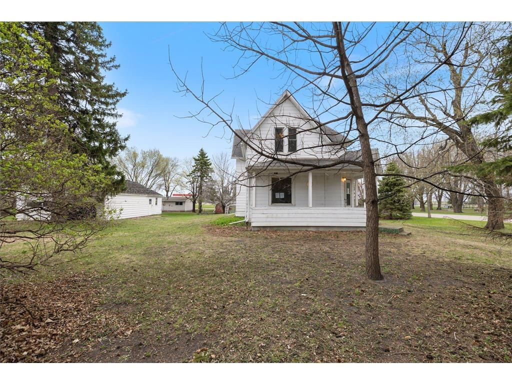 106 E Park Avenue Buffalo Lake MN 55332 7061969 image4