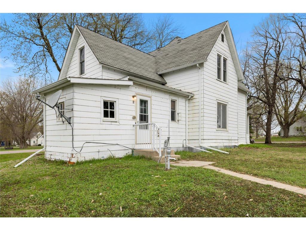 106 E Park Avenue Buffalo Lake MN 55332 7061969 image5