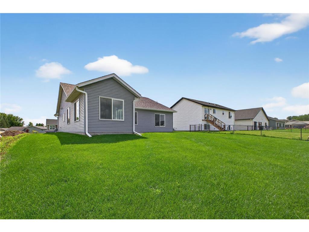 106 Fairway Street Zumbrota MN 55992 6774217 image6