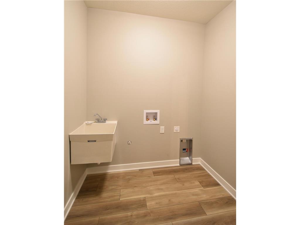106 Fairway Street Zumbrota MN 55992 7085827 image6